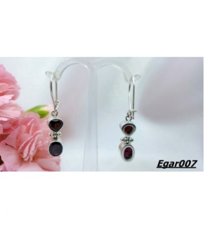 Granat Taşlı Gümüş Küpe