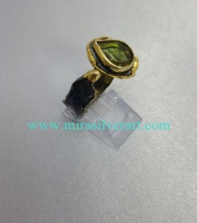 Sultanit Taşlı Gümüş Yüzük