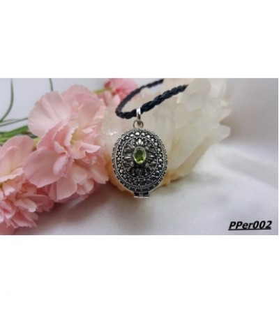 Peridot Taşlı Gümüş Kolye Ucu