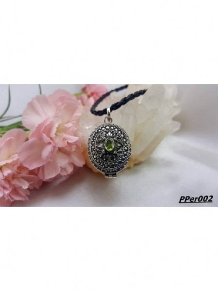 Peridot Taşlı Gümüş Kolye Ucu