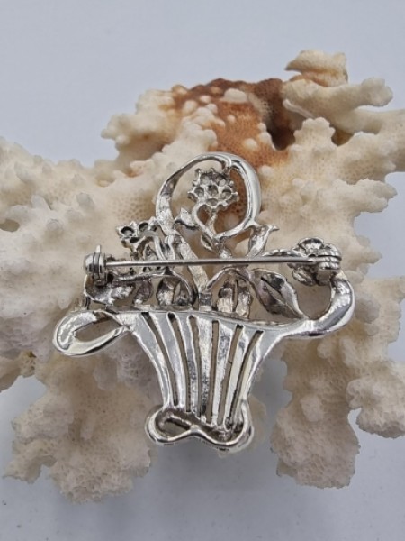 Gümüş, markazit, mavi zirkon taşlı çiçek sepeti broş