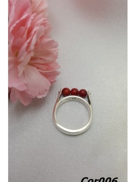 Mercan Taşlı Gümüş Yüzük 