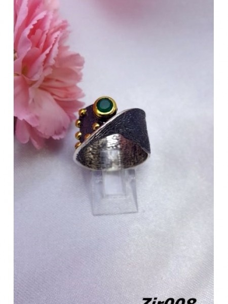 Yeşil Zirkonlu Gümüş Yüzük