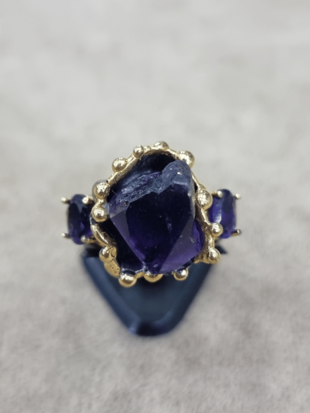 Silver Ring With Amethyst Stone Silver Ring With Amethyst Stone